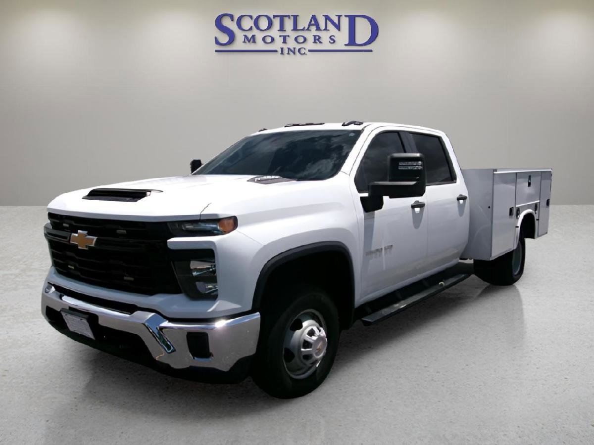 Used 2024 Chevrolet Silverado 3500 W/T w/ WT Convenience Package image 2