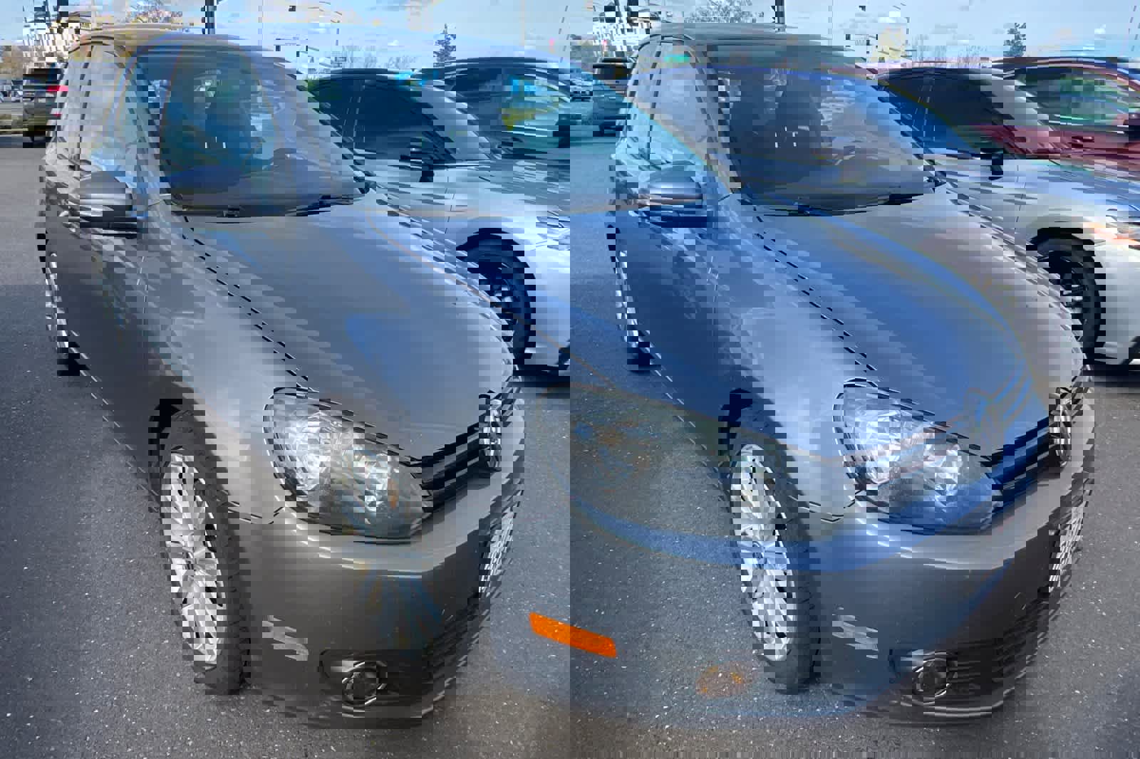 Used 2011 Volkswagen Golf TDI image 3