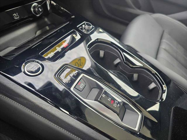 Used 2025 Audi A5 2.0T Premium Plus w/ Premium Plus AWD/4WD image 31