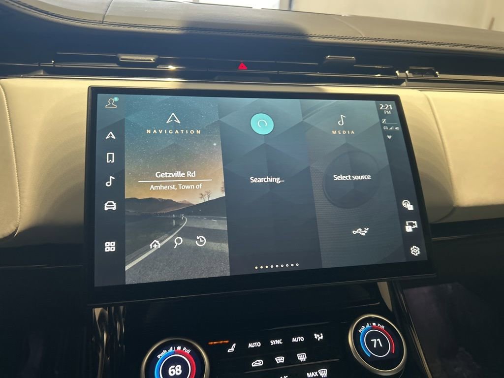 Used 2023 Land Rover Range Rover Sport First Edition image 6