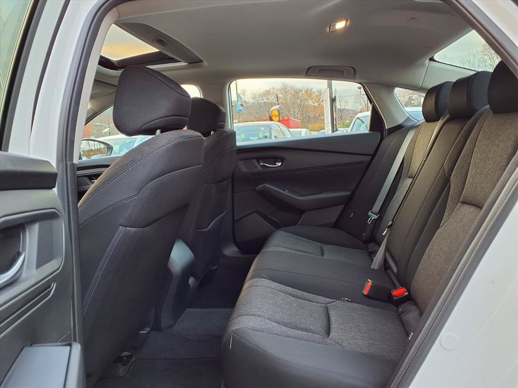 Used 2024 Honda Accord EX image 17