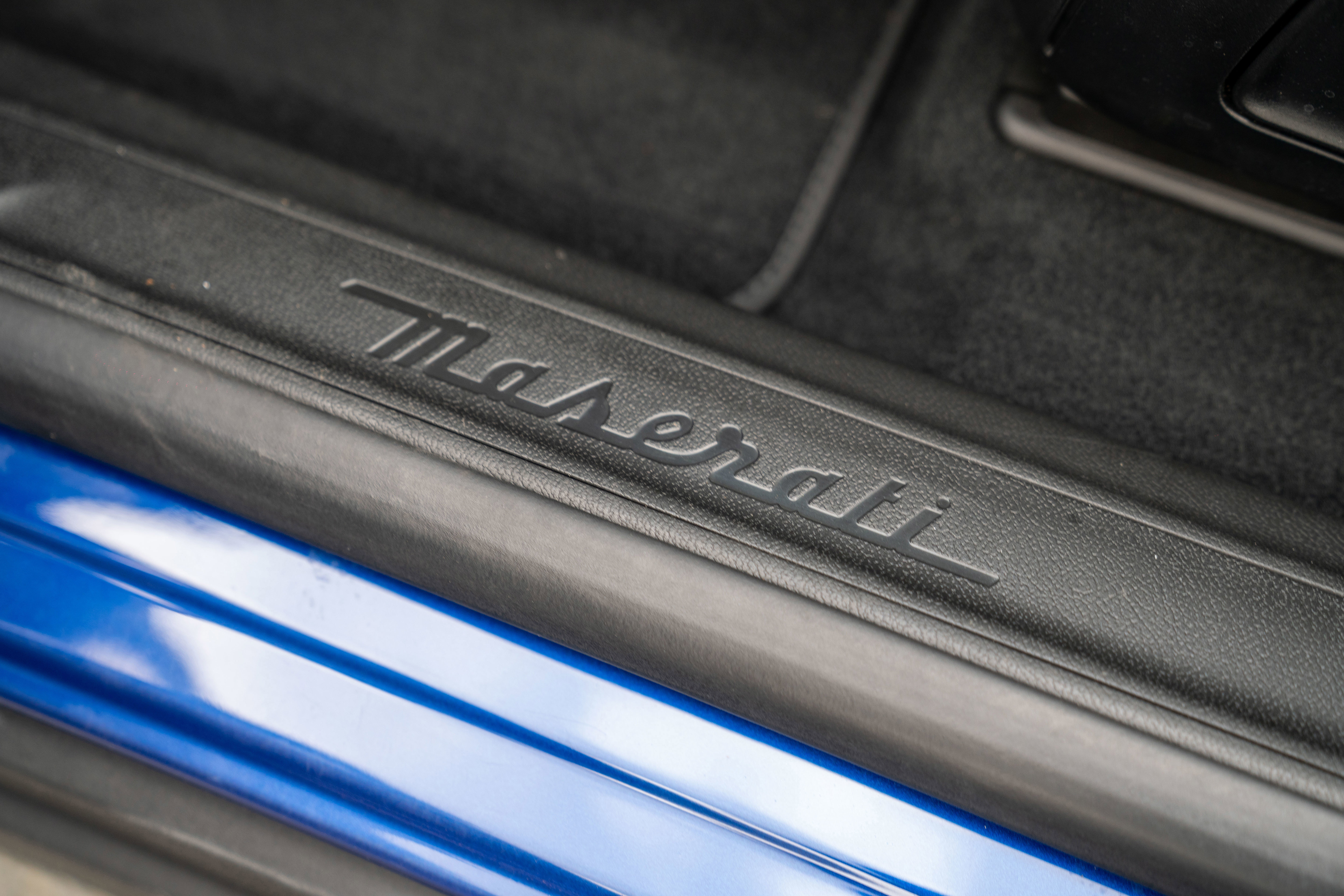 Used 2024 Maserati Levante GT Ultima image 15