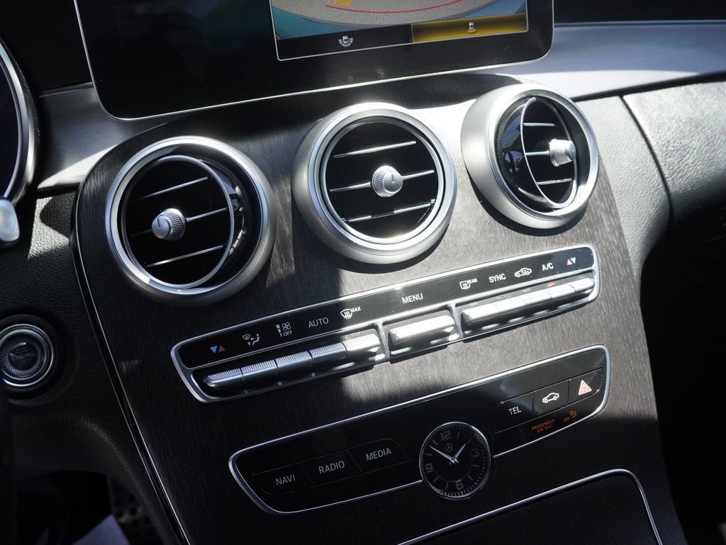 Used 2021 Mercedes-Benz C 300 Coupe image 19
