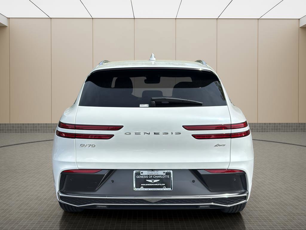 Certified 2026 Genesis GV70 2.5T image 4