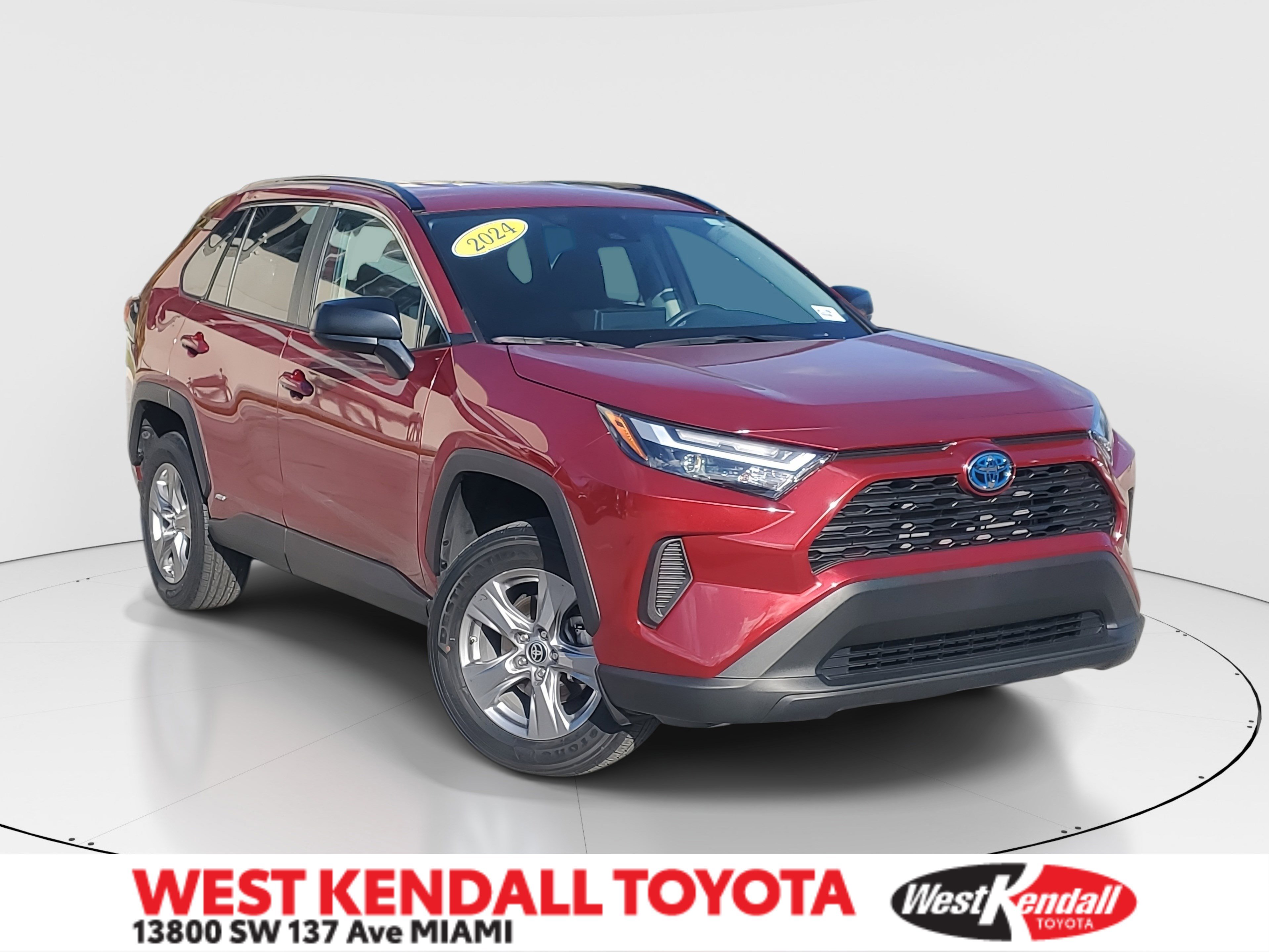 Certified 2024 Toyota RAV4 LE image 1