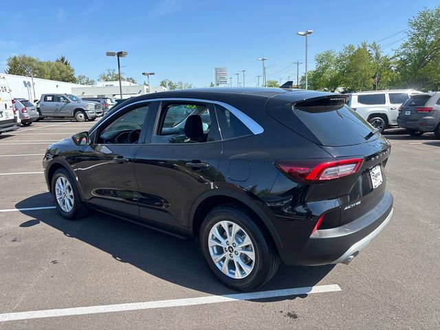 Used 2023 Ford Escape Active FWD image 4