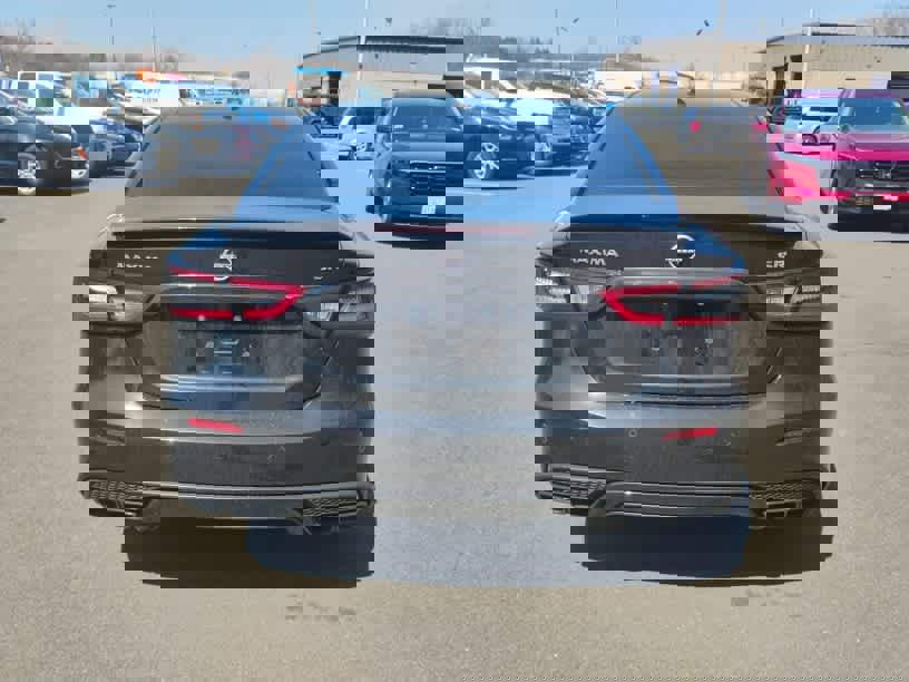 Used 2023 Nissan Maxima SR w/ Sport Mat Group image 6