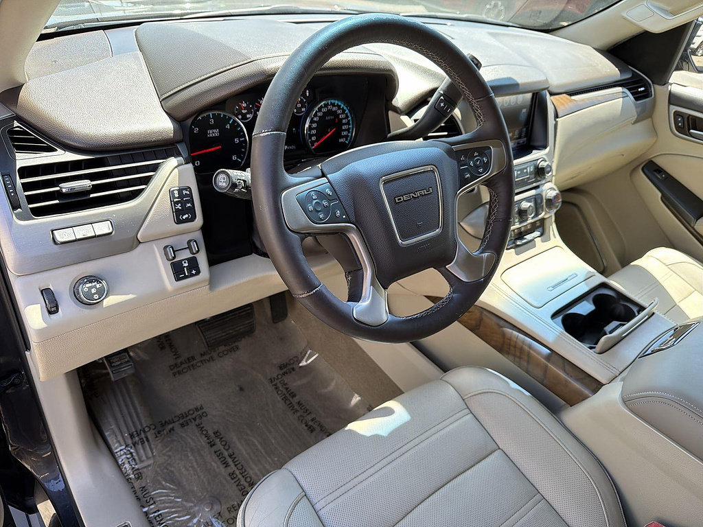 Used 2018 GMC Yukon XL Denali w/ Open Road Package RWD image 9