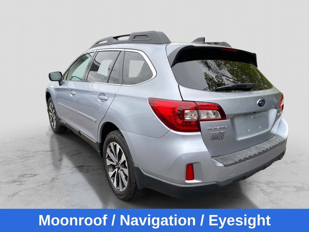 Used 2016 Subaru Outback 2.5i Limited AWD/4WD image 3