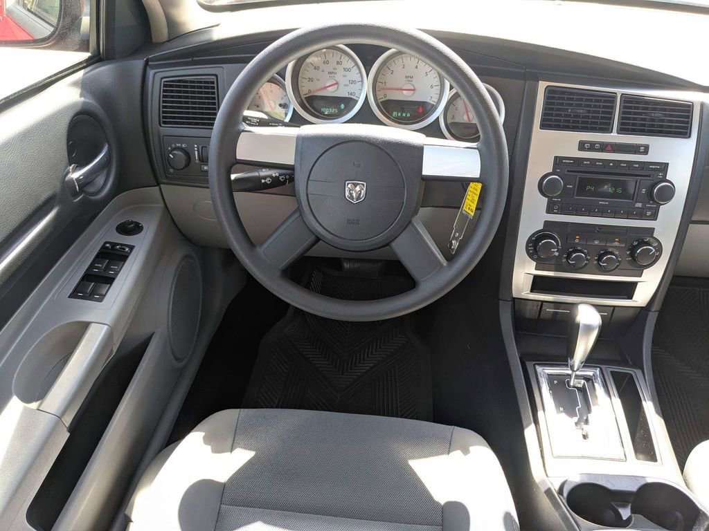 Used 2007 Dodge Magnum SXT image 16