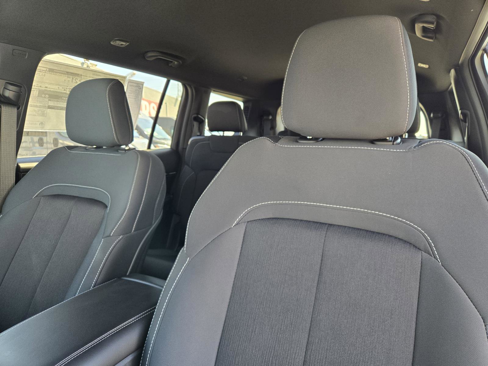 New 2026 Jeep Grand Cherokee L Laredo RWD image 23