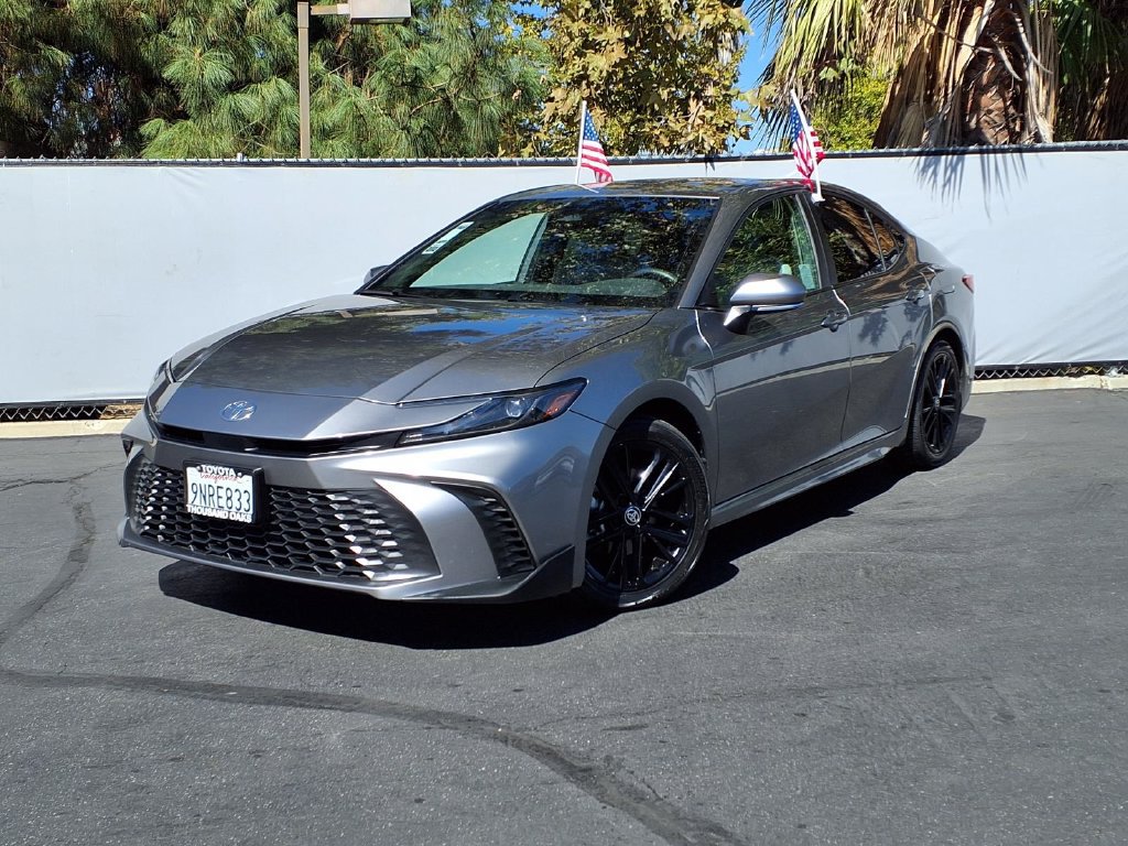 Certified 2025 Toyota Camry SE FWD image 40