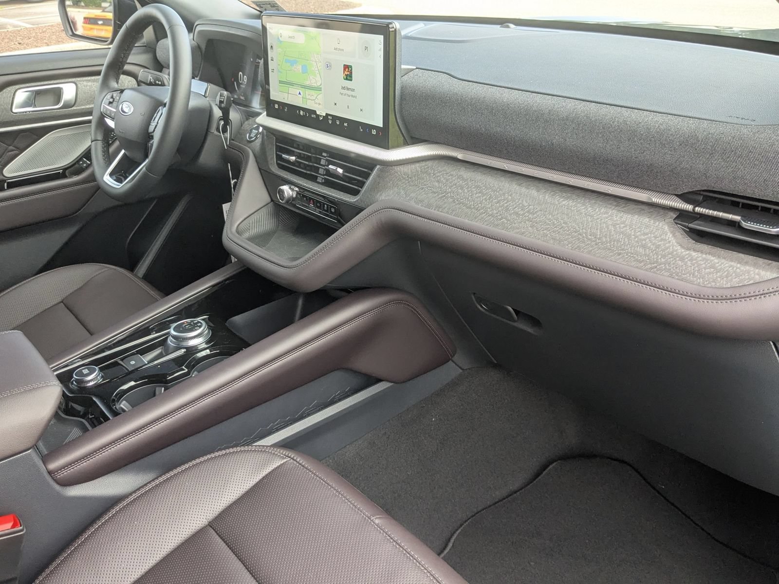 New 2026 Ford Explorer Platinum w/ LUX Leather Package AWD/4WD image 41