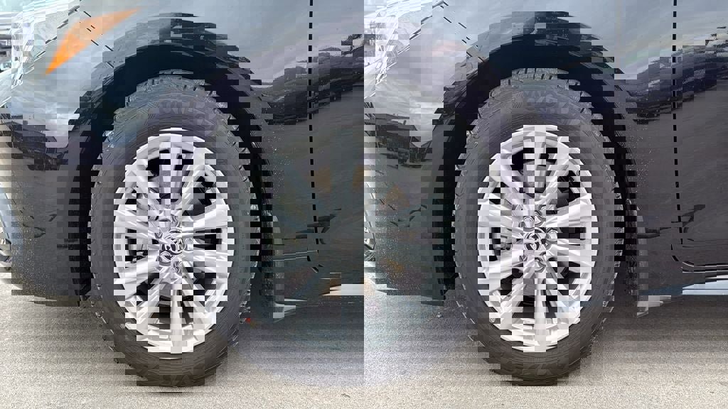 New 2026 Toyota Corolla SE FWD image 28