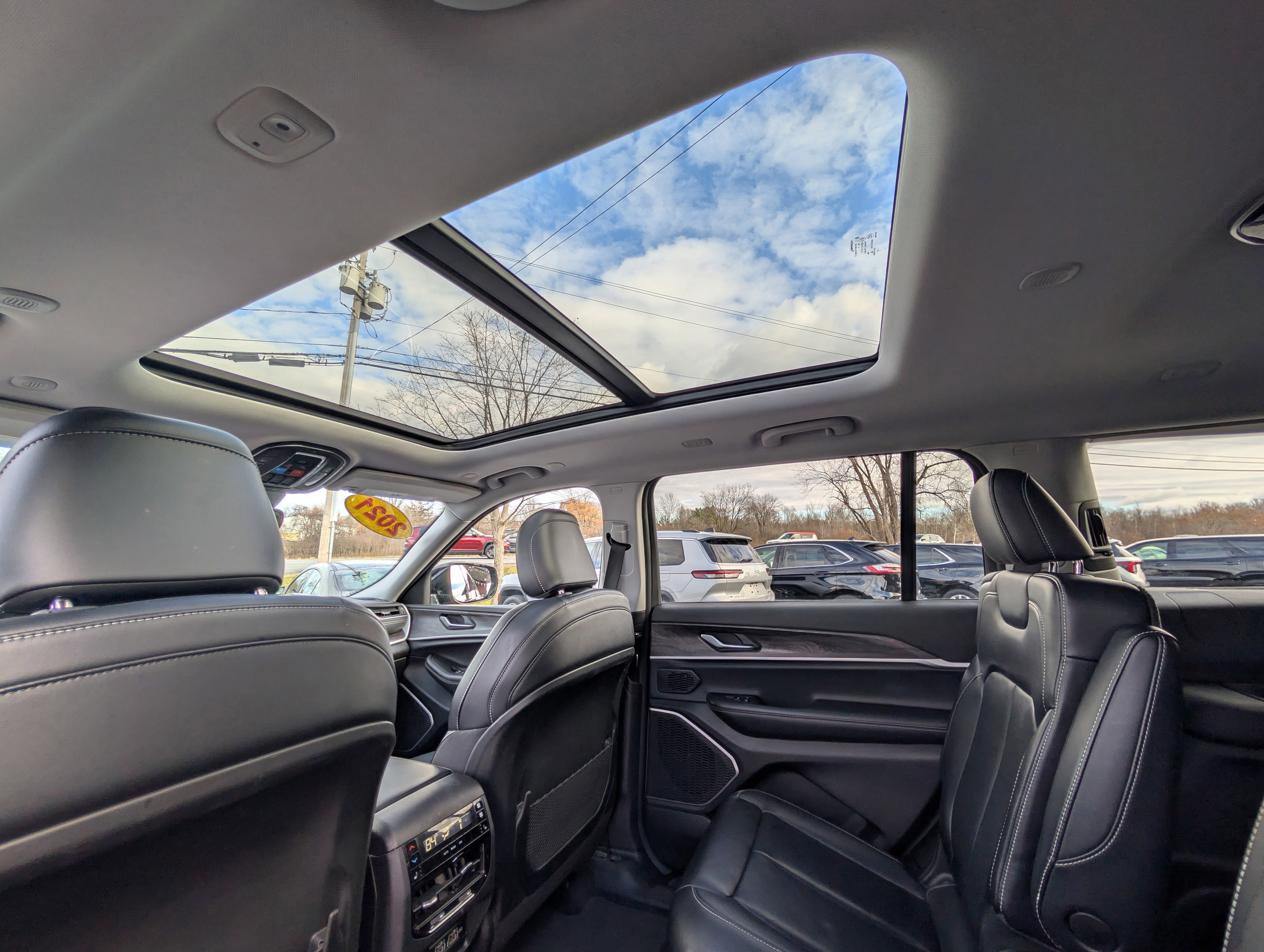 Used 2021 Jeep Grand Cherokee L Limited image 42