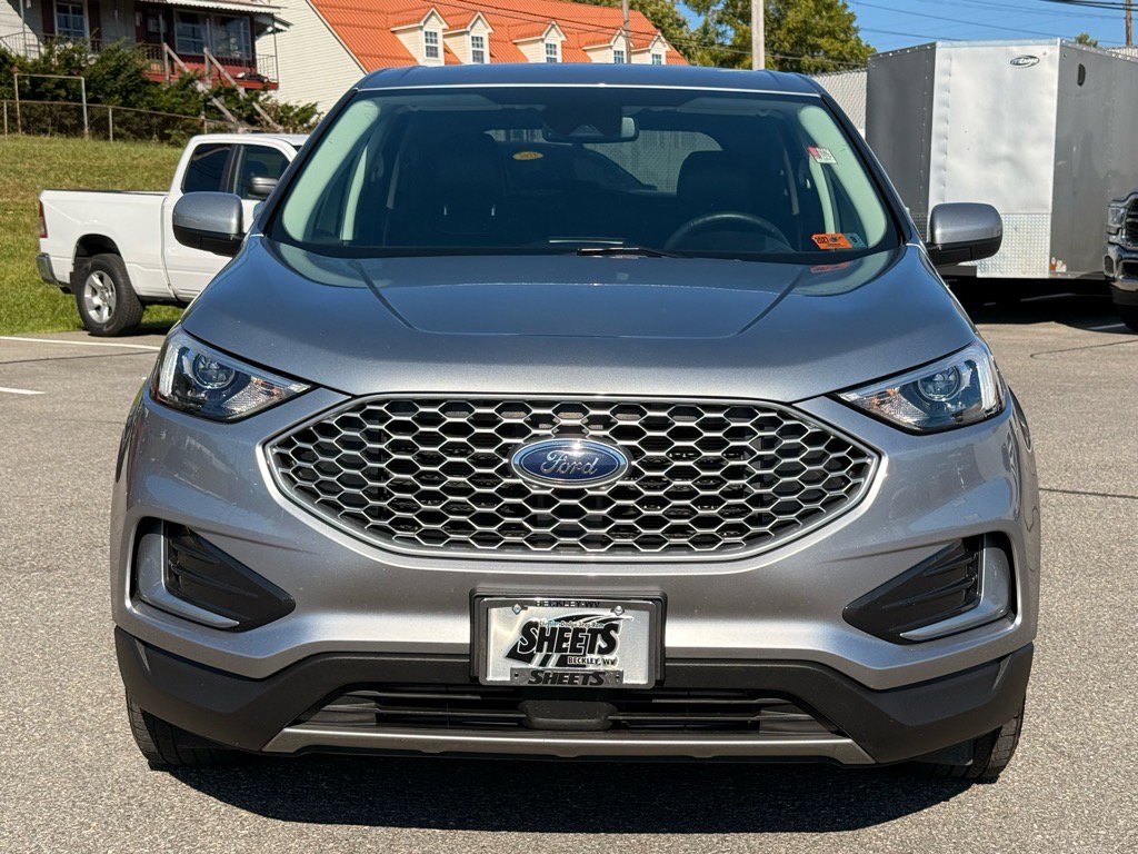 Used 2024 Ford Edge SEL image 10
