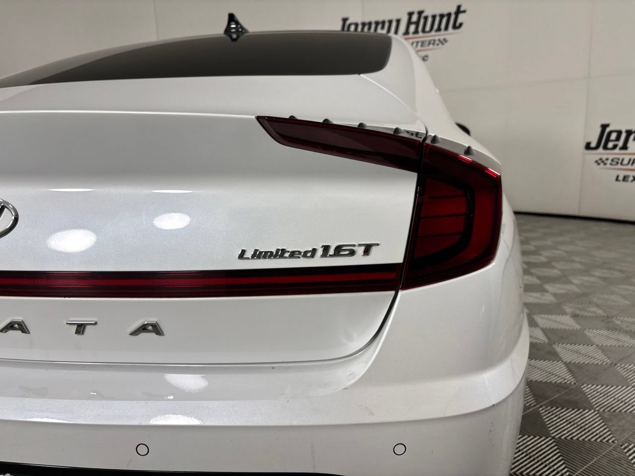 Used 2022 Hyundai Sonata Limited FWD image 37