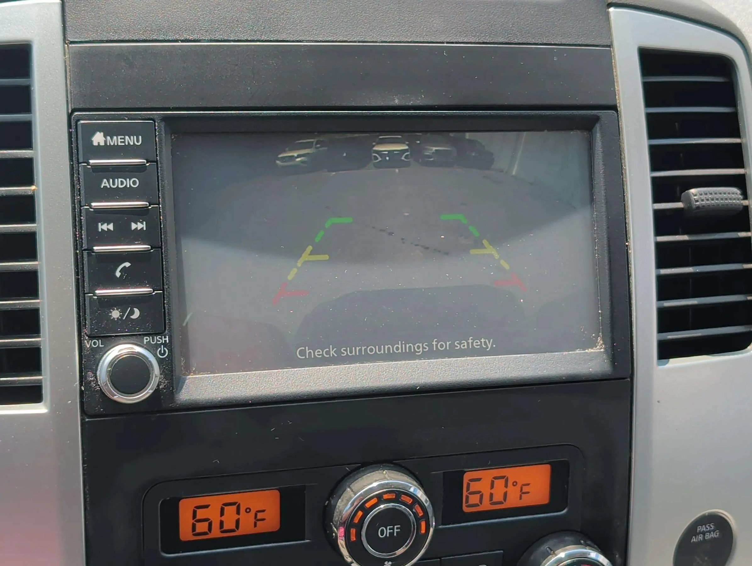 Used 2020 Nissan Frontier SV AWD/4WD image 17
