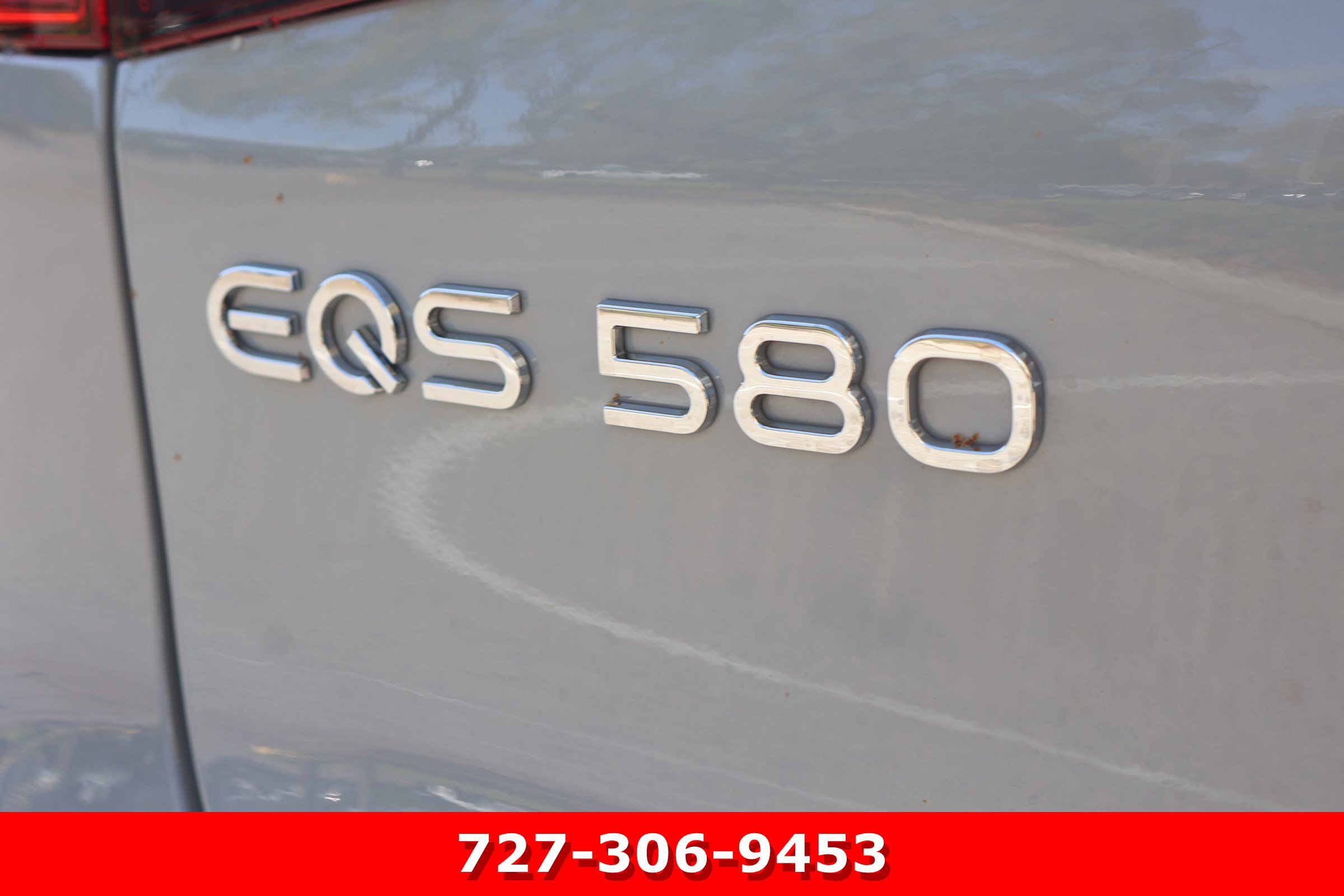 Used 2023 Mercedes-Benz EQS 580 4MATIC SUV image 9