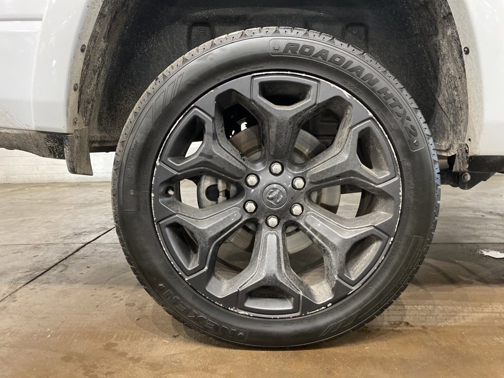 Used 2021 RAM 1500 Limited w/ Night Edition image 16