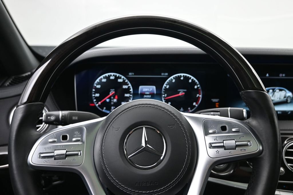 Used 2019 Mercedes-Benz S 560 4MATIC Sedan image 12