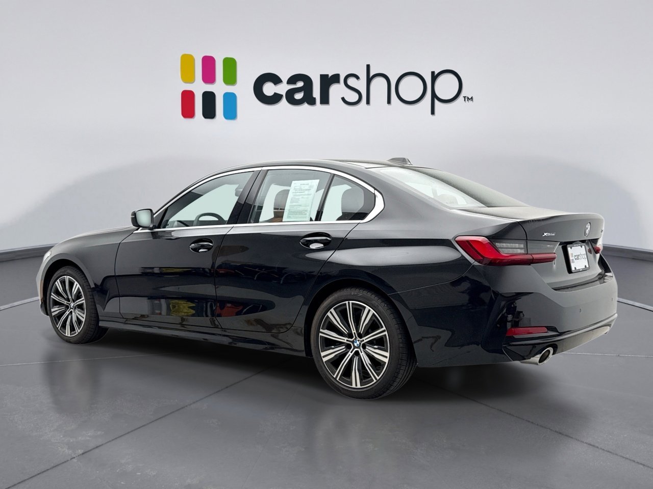 Used 2025 BMW 330i xDrive Sedan AWD/4WD image 3