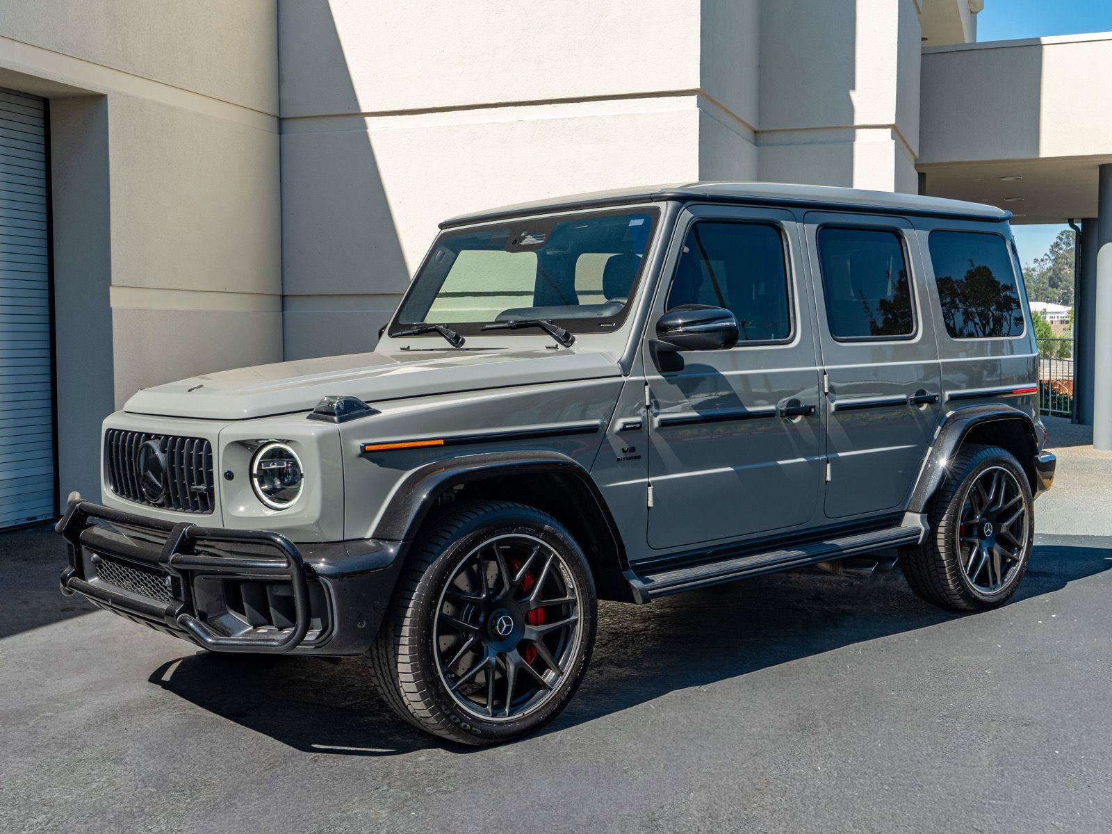 Used 2025 Mercedes-Benz G 63 AMG 4MATIC image 3