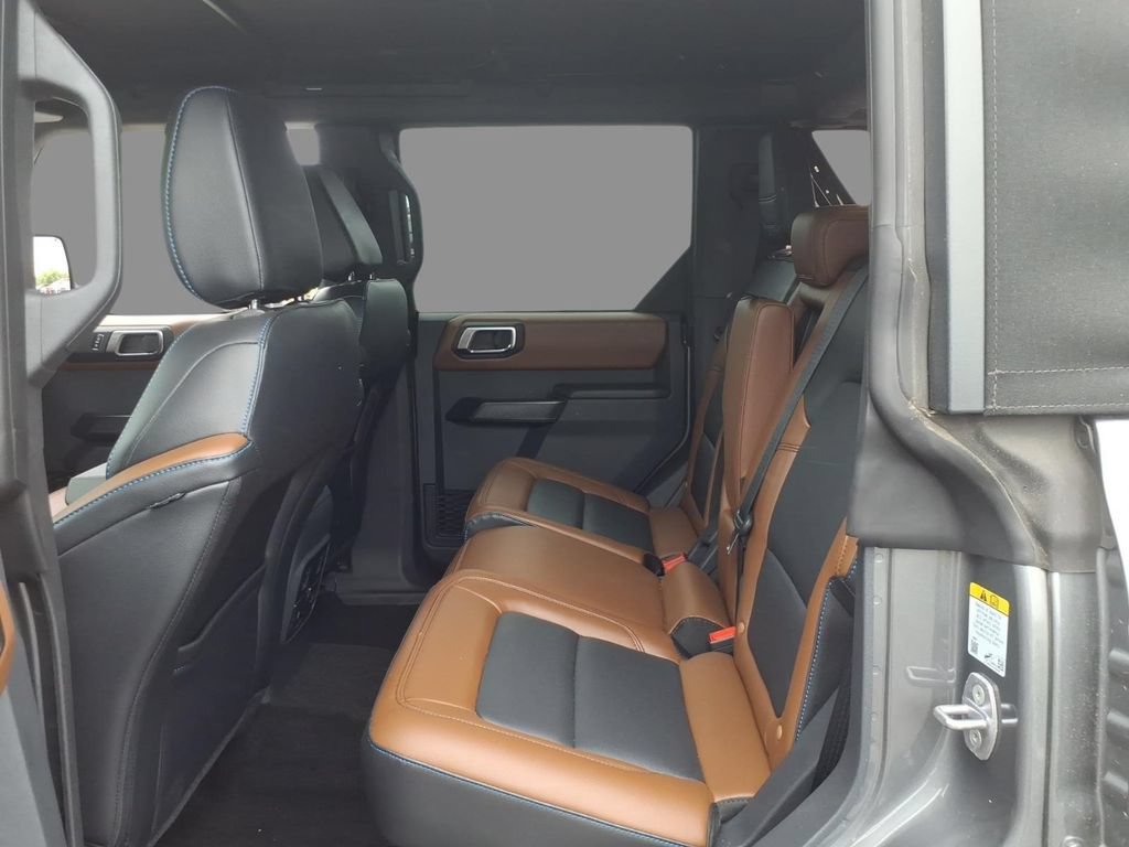 New 2024 Ford Bronco Outer Banks AWD/4WD image 5