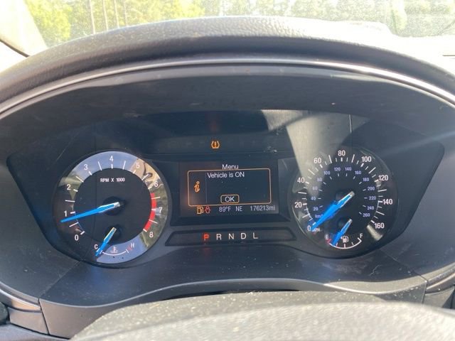 Used 2017 Ford Fusion SE image 17