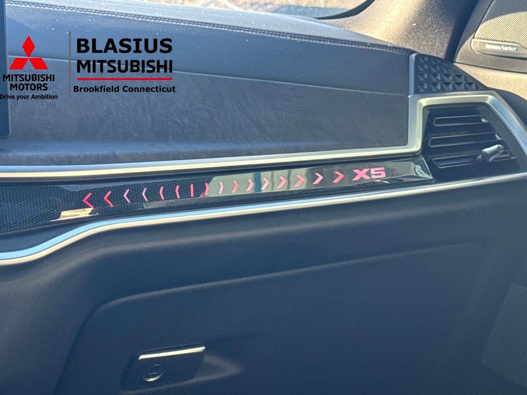 Used 2024 BMW X5 xDrive40i w/ Premium Package image 31