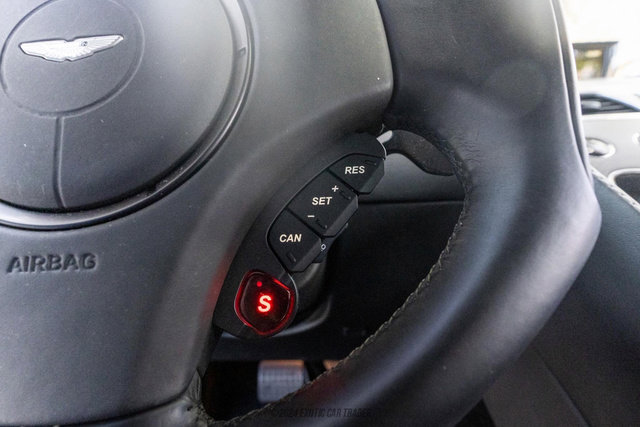 Used 2014 Aston Martin Vanquish Coupe RWD image 34