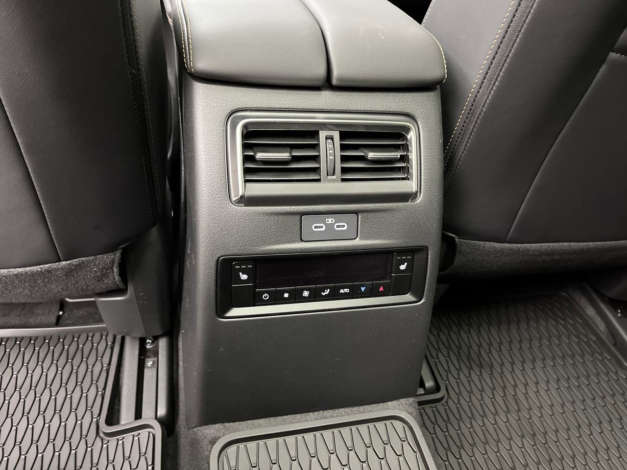 New 2026 MAZDA CX-90 Plug-In Hybrid w/ Premium Plus AWD/4WD image 13