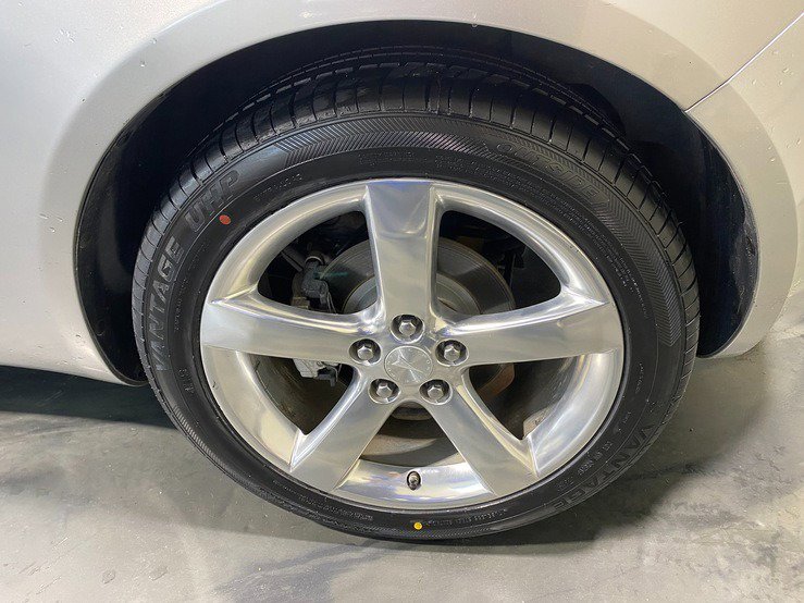 Used 2008 Pontiac Solstice Convertible w/ Premium Package image 9