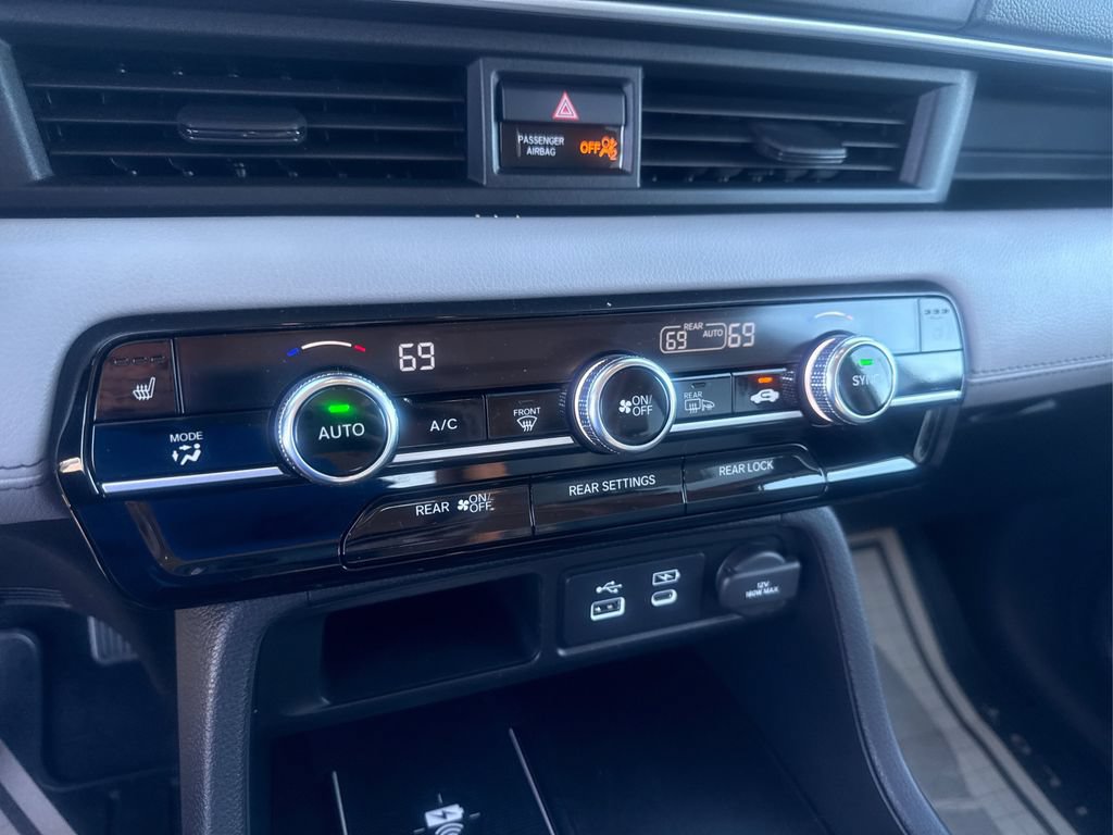 Certified 2023 Honda Pilot Touring image 27