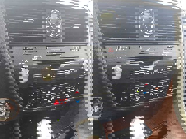 Certified 2022 Lexus RX 350L FWD w/ Premium Package image 30