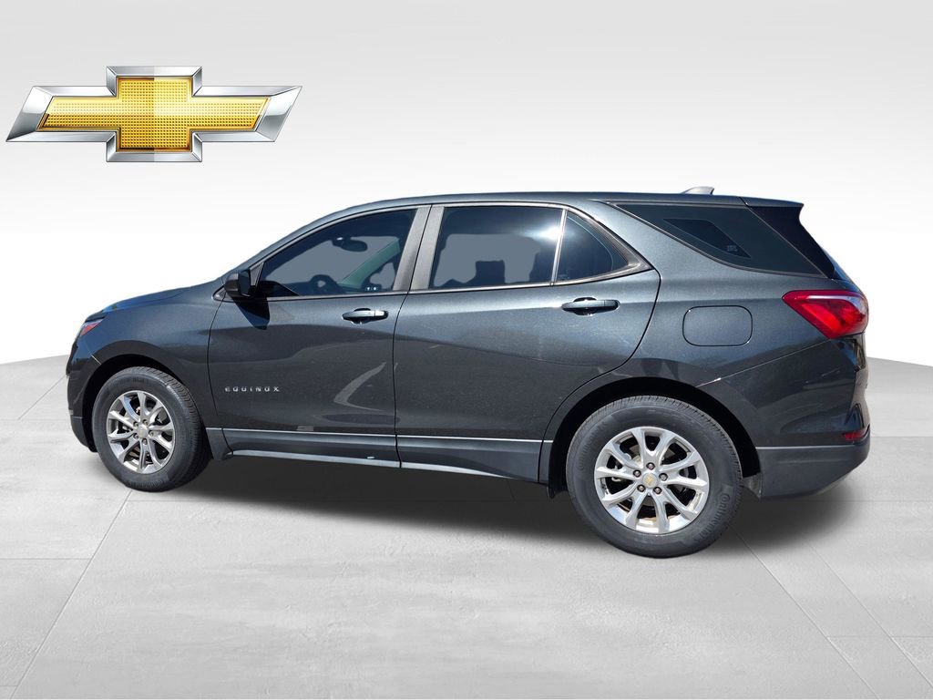 Used 2021 Chevrolet Equinox LS image 4