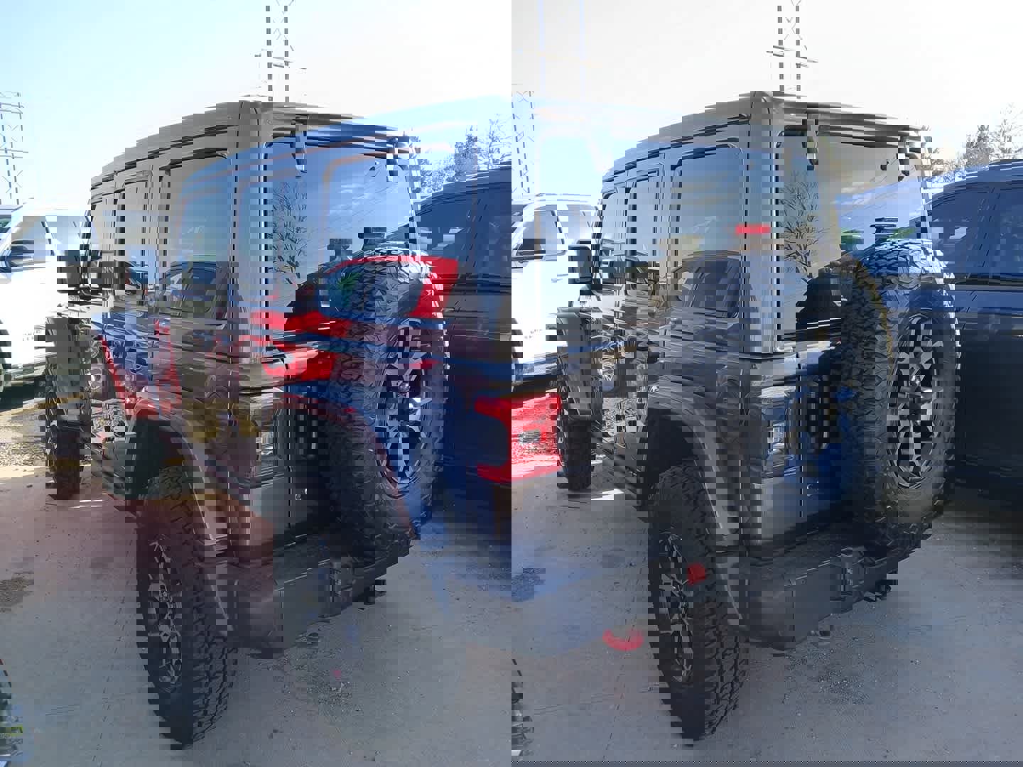 Used 2019 Jeep Wrangler Unlimited Rubicon image 3