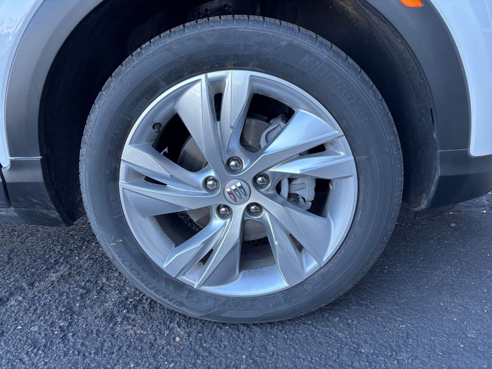 Used 2025 Buick Encore GX Preferred image 28