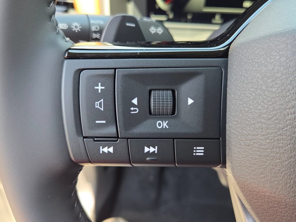 New 2026 Nissan Rogue Platinum AWD/4WD image 23