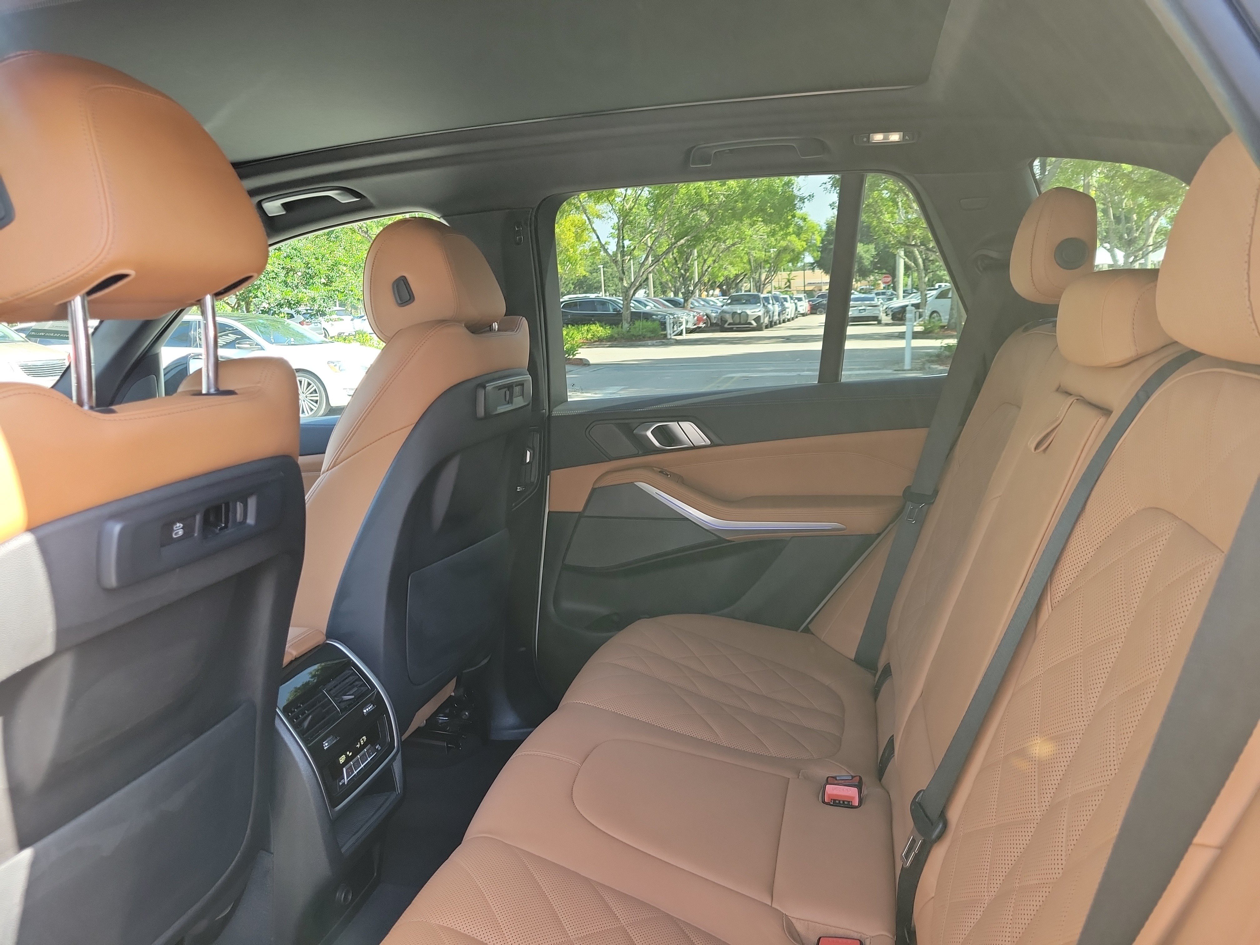 Used 2023 BMW X5 sDrive40i w/ Premium Package RWD image 7