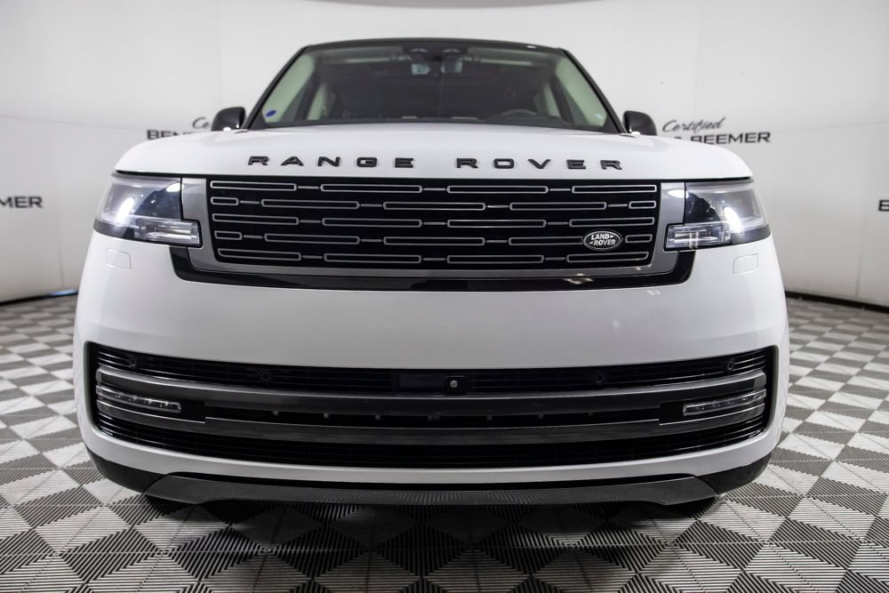 Used 2024 Land Rover Range Rover Long Wheelbase Autobiography AWD/4WD image 5