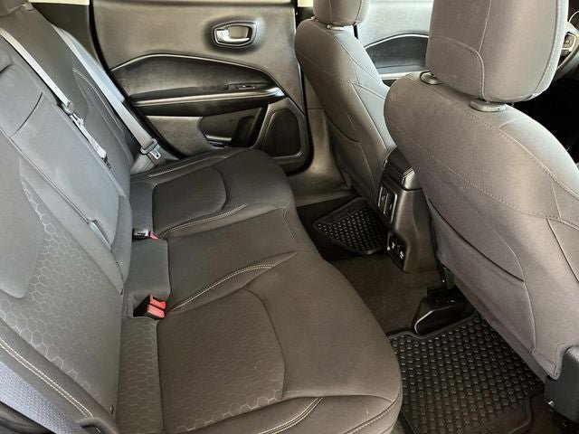 Used 2018 Jeep Compass Sport w/ Tech Group AWD/4WD image 20