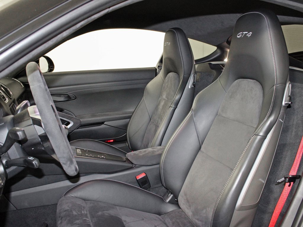 Used 2016 Porsche Cayman GT4 image 5