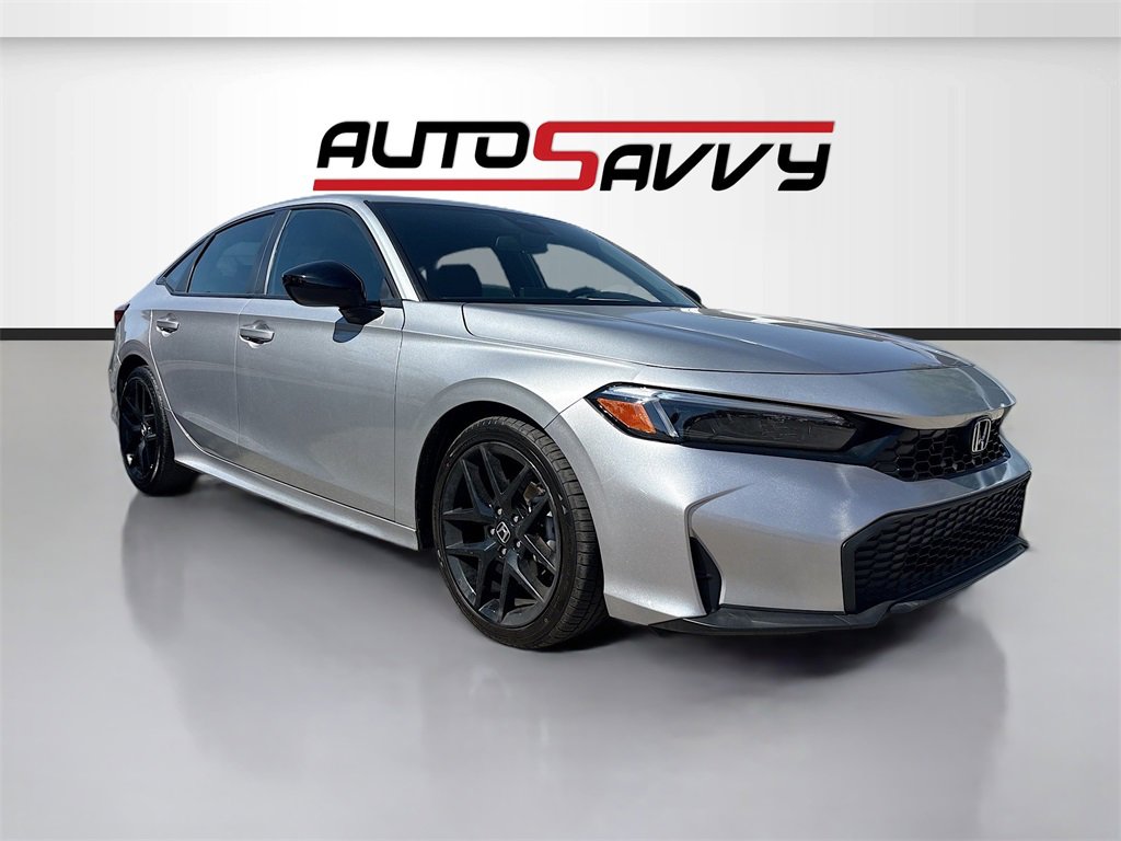 Used 2025 Honda Civic Sport image 1