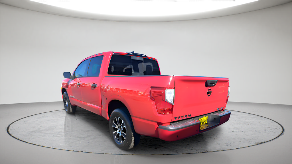 Used 2022 Nissan Titan SV AWD/4WD image 5