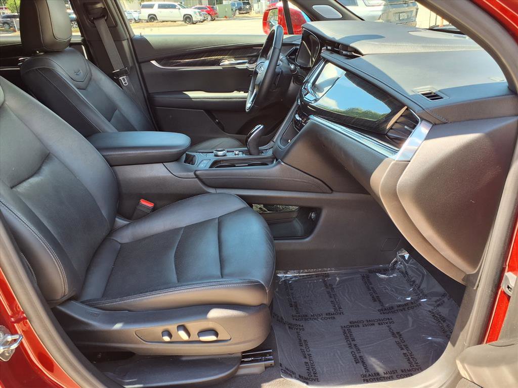 Used 2020 Cadillac XT6 Premium Luxury FWD image 9