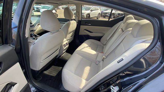 Used 2020 Nissan Altima 2.5 SV image 31