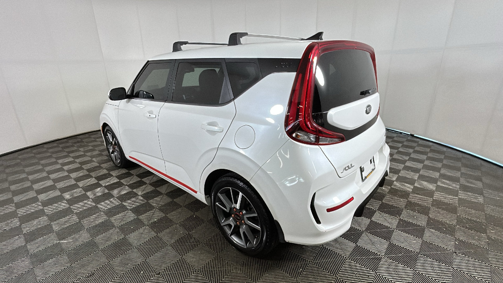 Used 2020 Kia Soul GT-Line Turbo FWD image 5