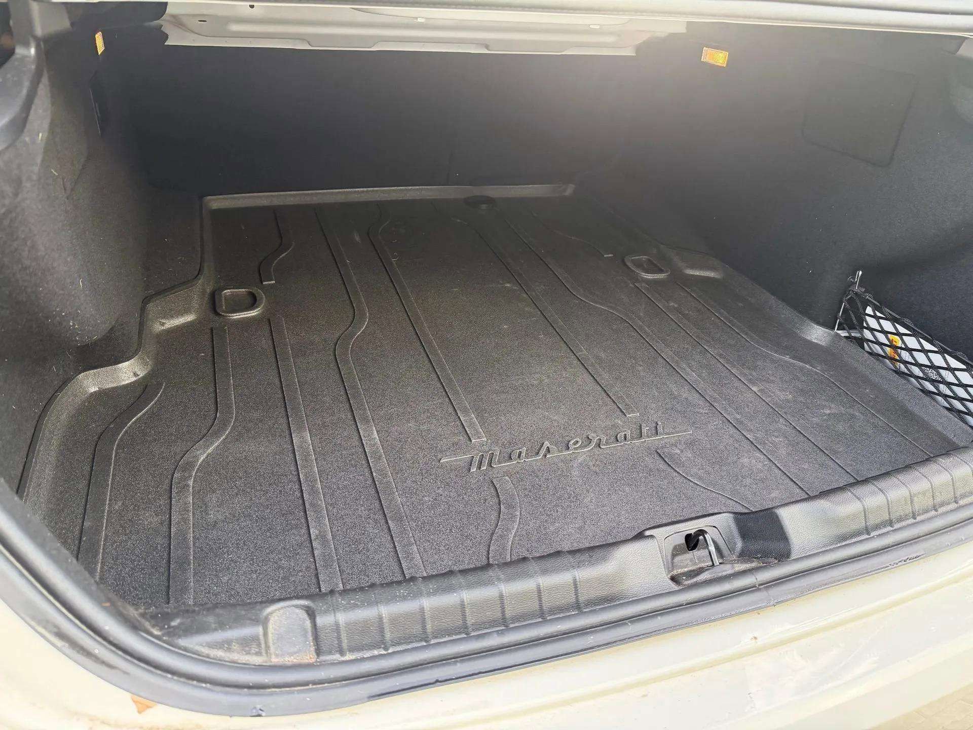 Certified 2022 Maserati Ghibli Modena Q4 image 32