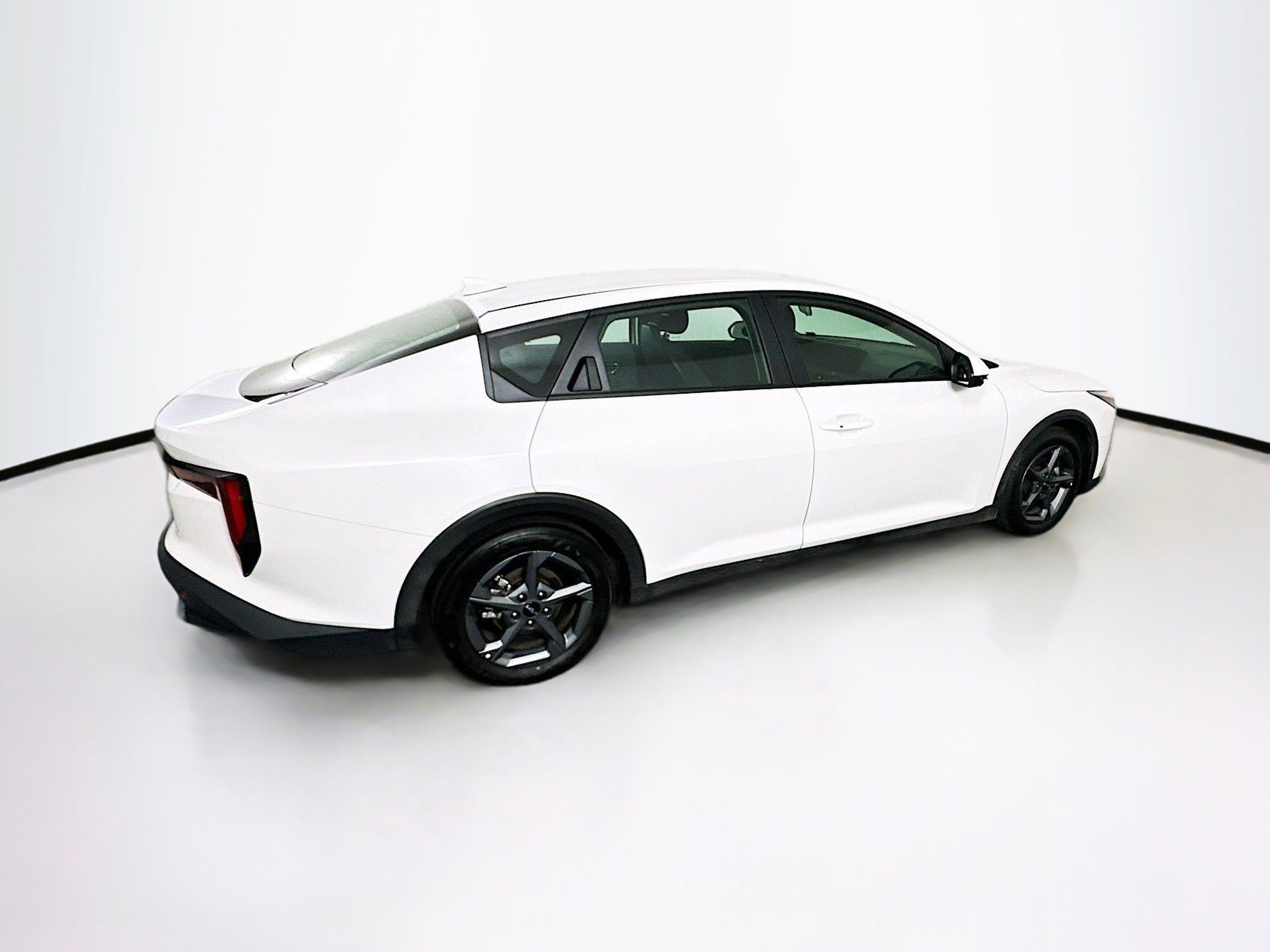 Used 2025 Kia K4 LXS image 10